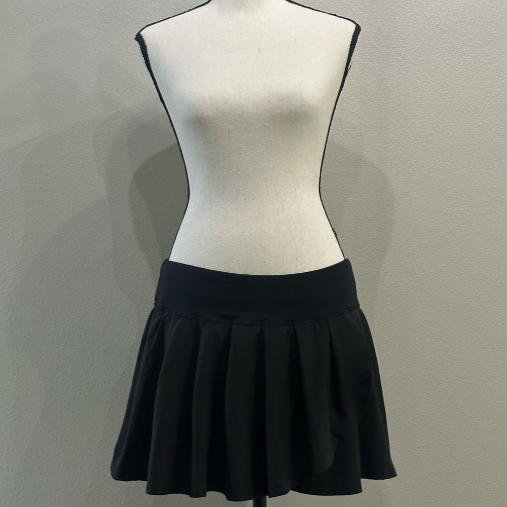 JoyLab Black skirt large